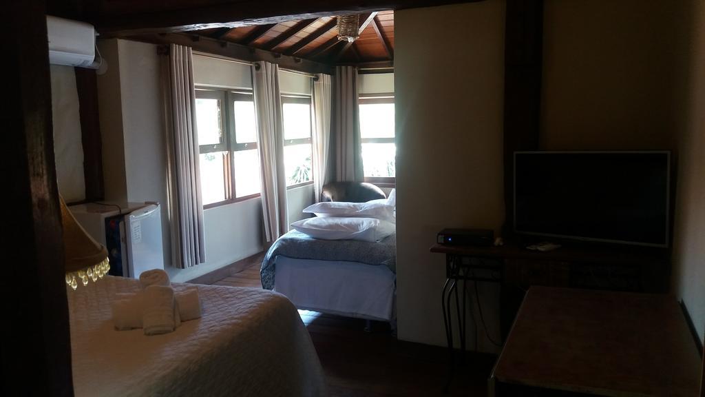 Triple Suite Mountain View Air Conditioning